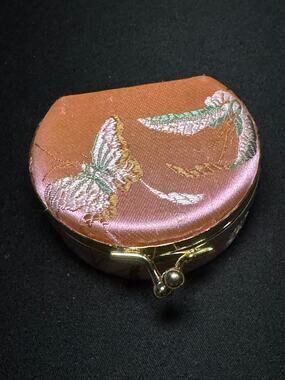 Vintage Silk Jewelry Box Kiss Closure with Mirror